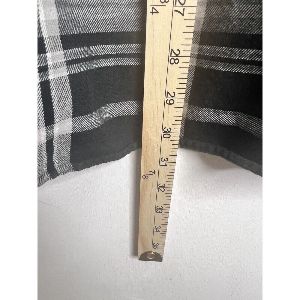 Magellan Outdoors Adventure Gear Womens XXL Black Plaid Flannel Classic Fit - Picture 9 of 12